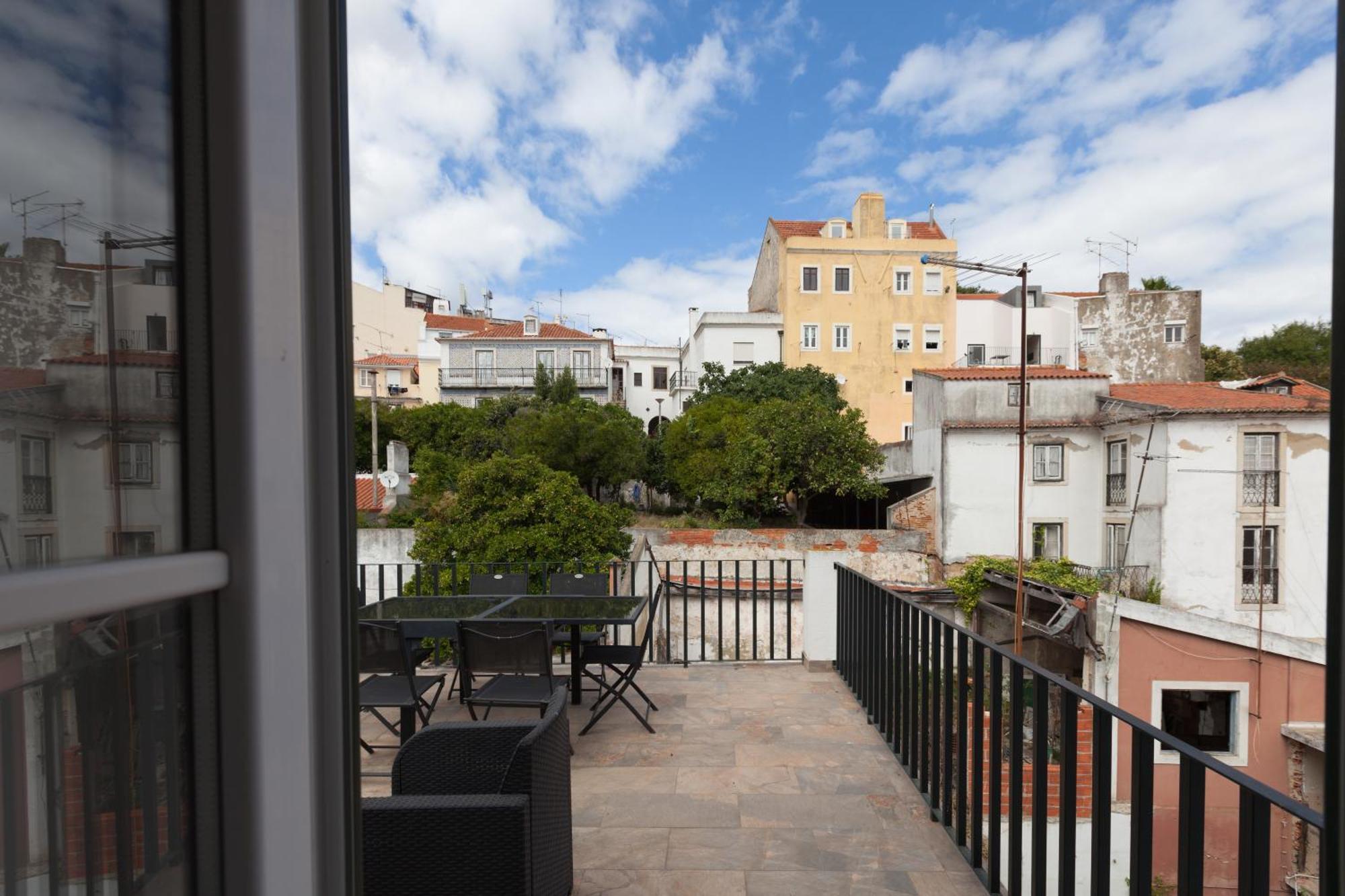 Flh Portas Do Sol Duplex With Terrace Lejlighed Lisboa Eksteriør billede